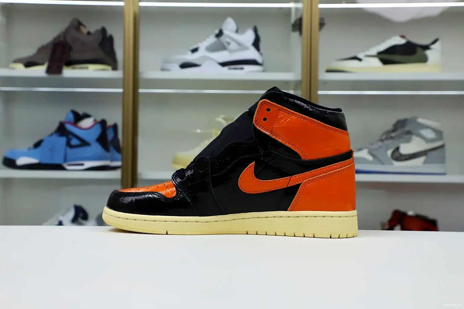 HIGH AIR Kimikick 'SHATTERED OG BACKBOARD RETRO 3.0' 1 JORDAN 0531